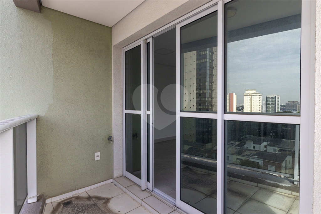 SALA COMERCIAL À VENDA E LOCAÇÃO COM 33M², VAGA DE GARAGEM, PRÓXIMO AO METRÔ HOSPITAL SÃO PAULO