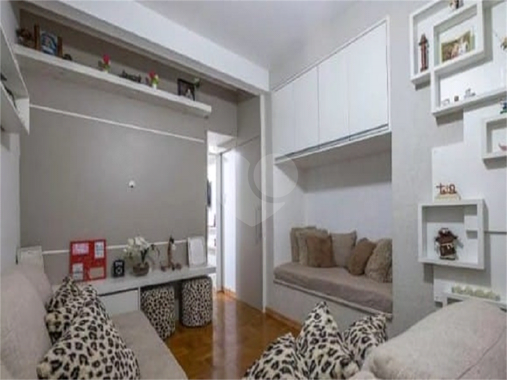 Apartamento à venda com 1 quarto, 47m² - Foto 3