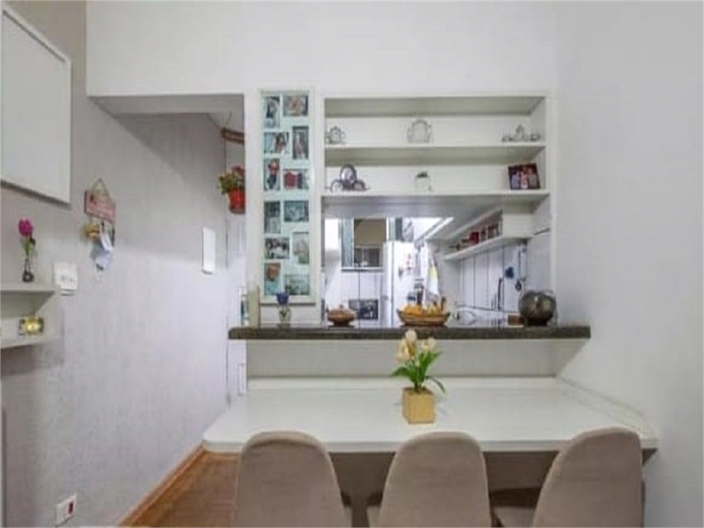 Apartamento à venda com 1 quarto, 47m² - Foto 2