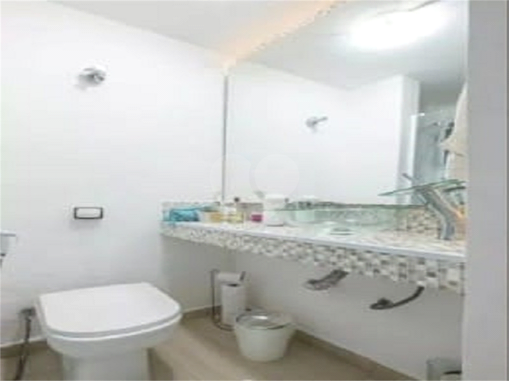 Apartamento à venda com 1 quarto, 47m² - Foto 15