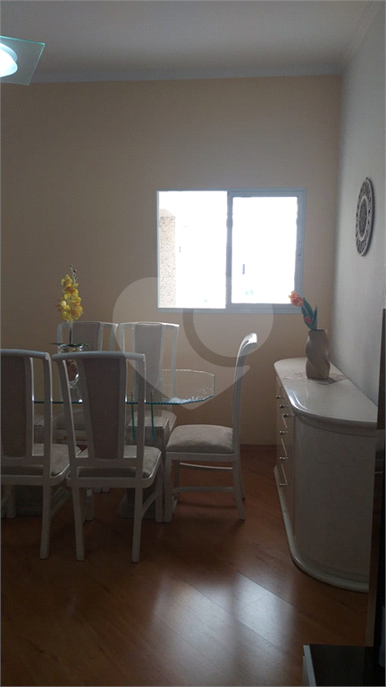 APARTAMENTO em CAMBUCI
