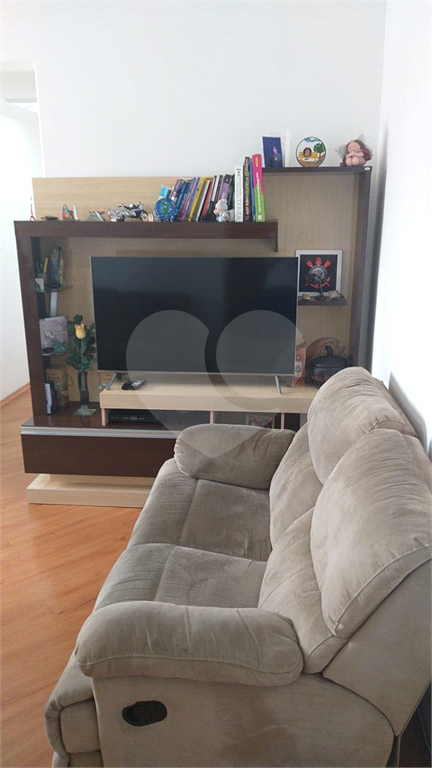 APARTAMENTO em CAMBUCI