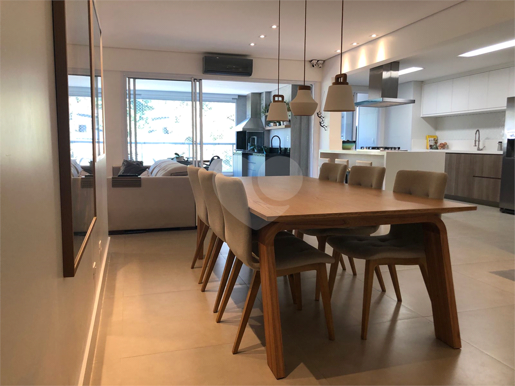 Apartamento alto padrão. 146 metros quadrados