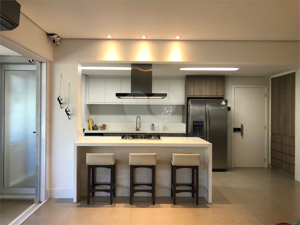 Apartamento alto padrão. 146 metros quadrados