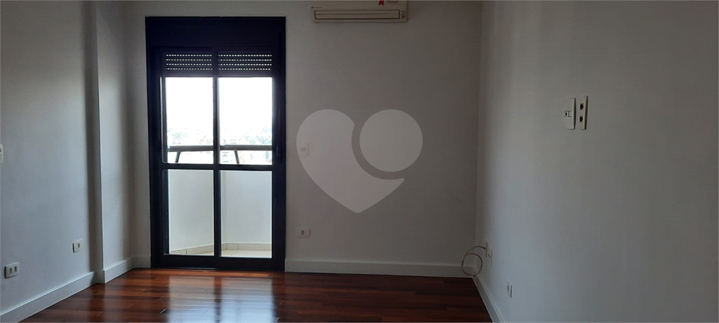 APARTAMENTO COM 4 QUARTOS E LAZER NO BAIRRO REAL PARQUE