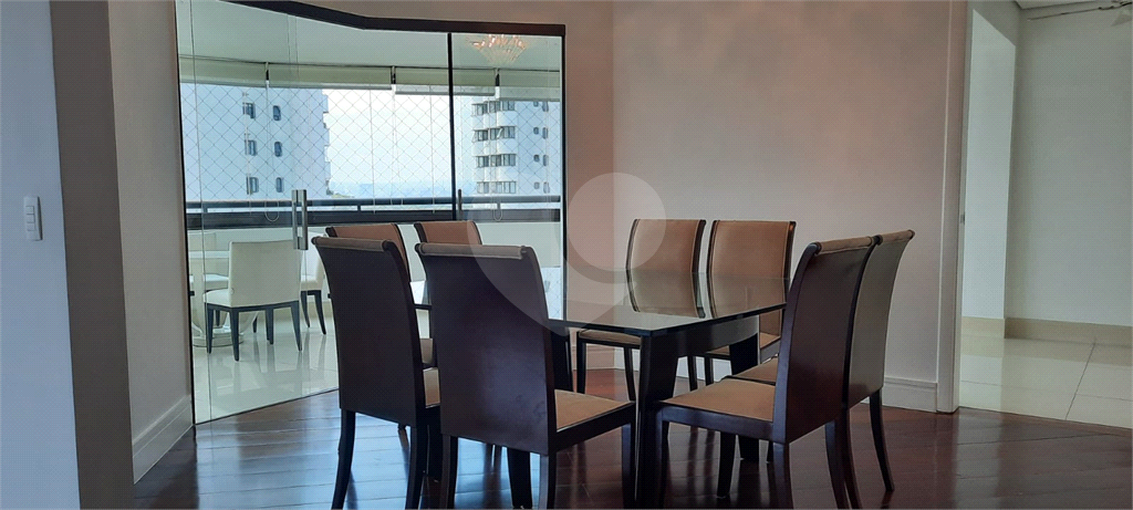APARTAMENTO COM 4 QUARTOS E LAZER NO BAIRRO REAL PARQUE