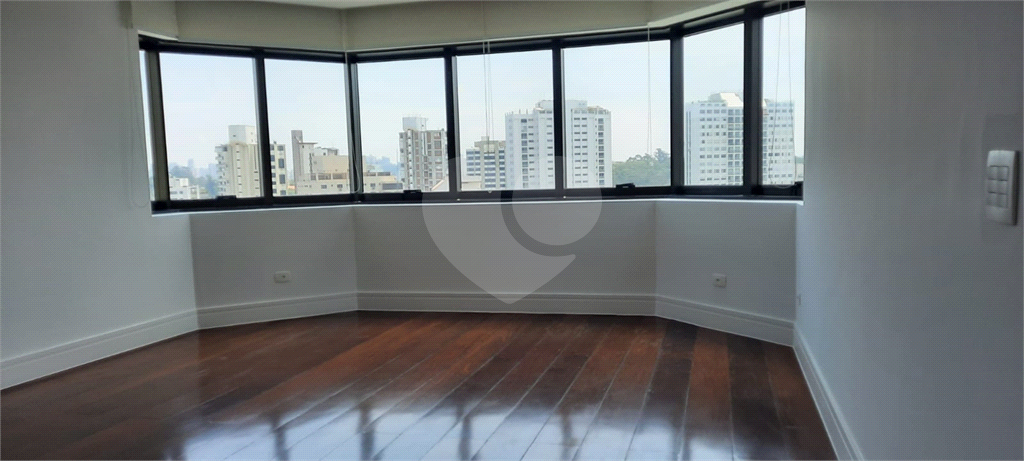 APARTAMENTO COM 4 QUARTOS E LAZER NO BAIRRO REAL PARQUE