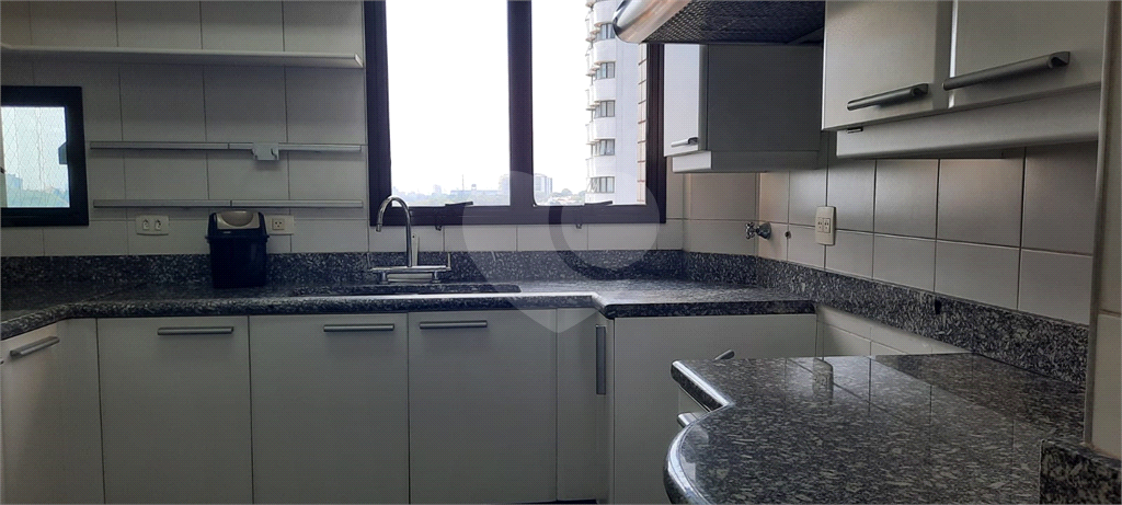 APARTAMENTO COM 4 QUARTOS E LAZER NO BAIRRO REAL PARQUE