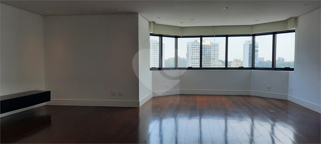 APARTAMENTO COM 4 QUARTOS E LAZER NO BAIRRO REAL PARQUE