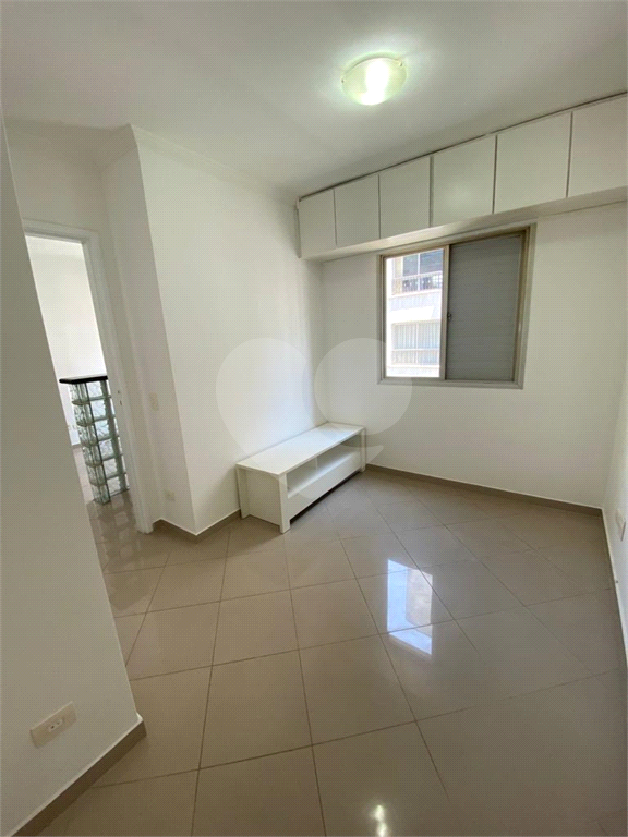 APARTAMENTO em HIGIENÓPOLIS