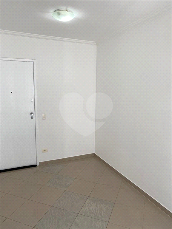 APARTAMENTO em HIGIENÓPOLIS