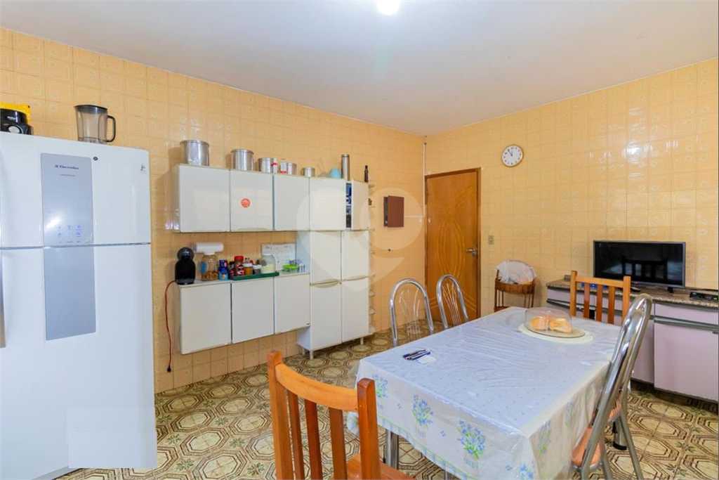 Casa Terrea - 167 metros de area util - Terreno  228 metros - Tremembe - 3 dormitorios , 2 vagas