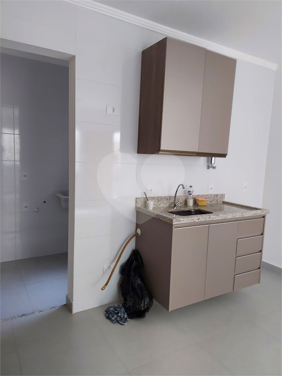 CONDOMÍNIO em VILA GUILHERME