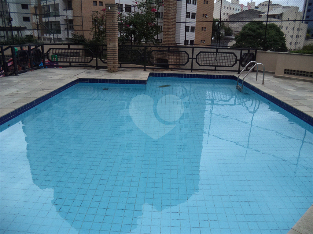 APARTAMENTO em PERDIZES