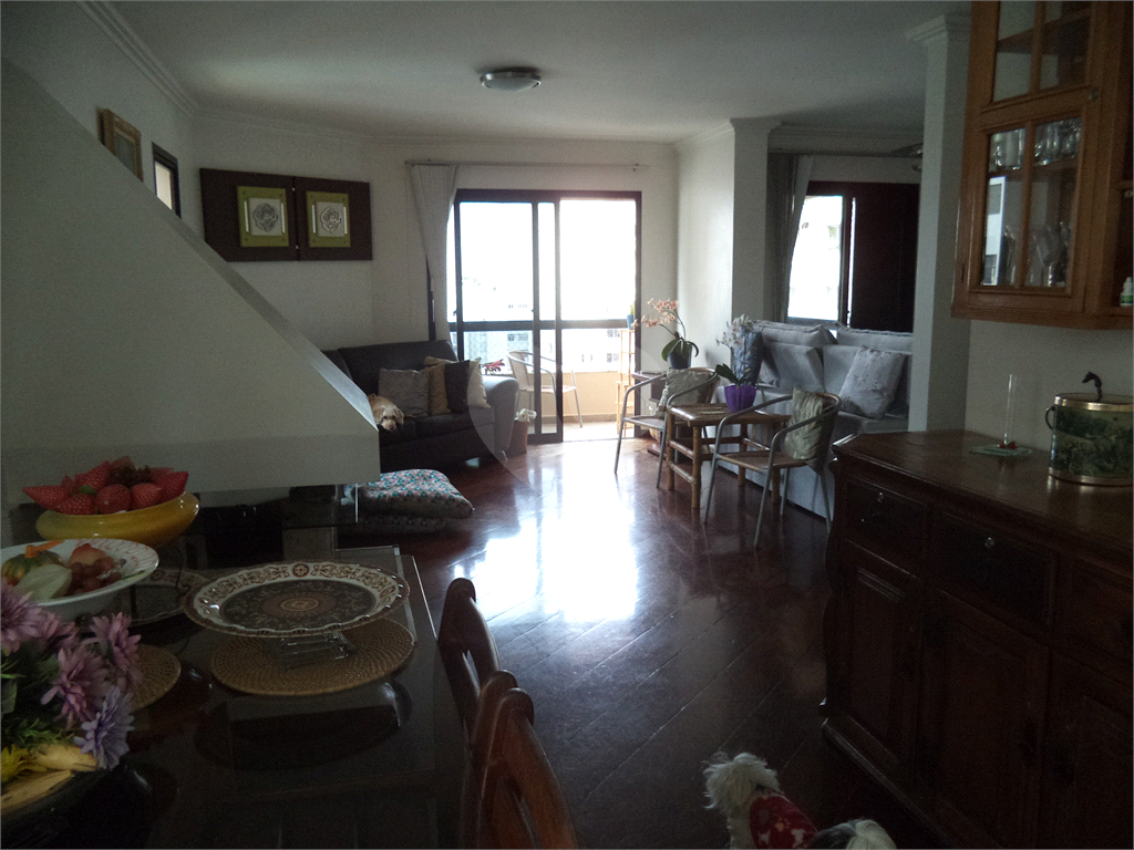 APARTAMENTO em PERDIZES