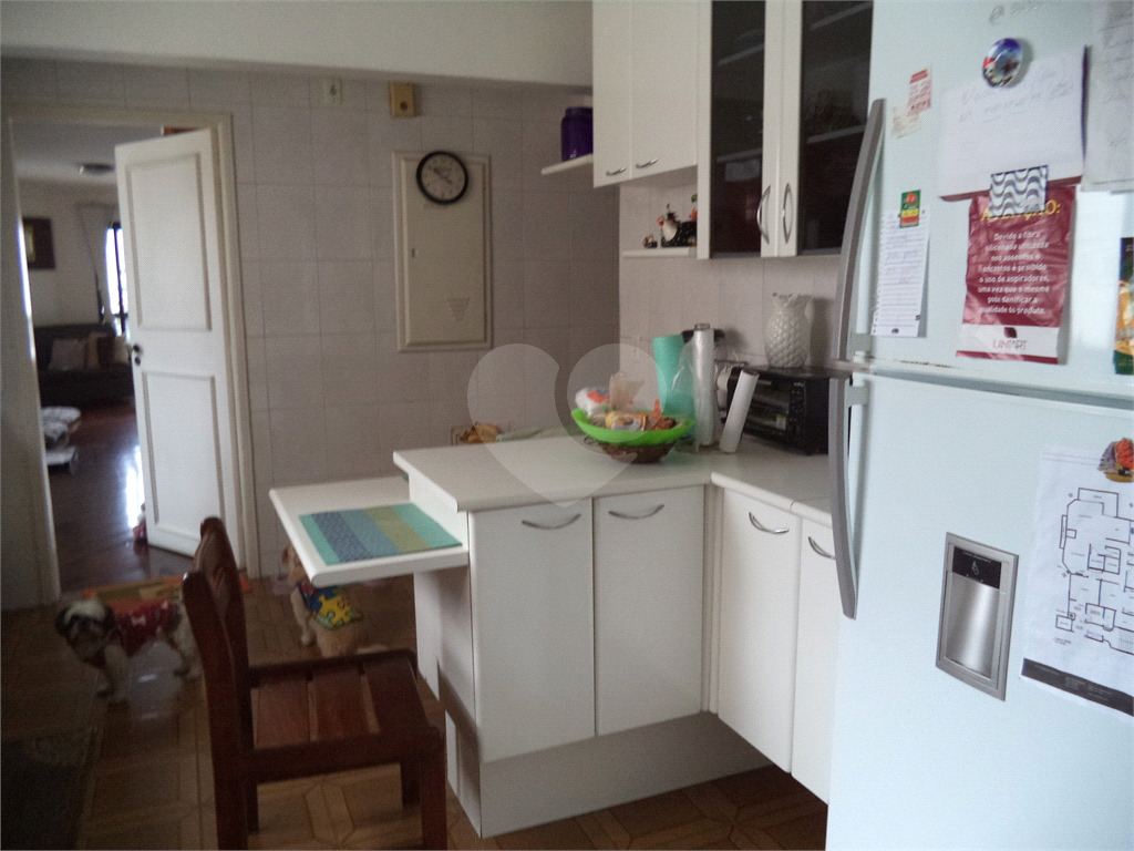 APARTAMENTO em PERDIZES