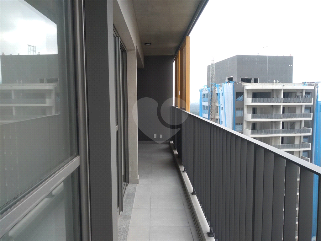 APARTAMENTO 2 DORMITÓRIOS (1 SUÍTE), TERRAÇO E 1 VAGA DE GARAGEM PARA LOCAÇÃO - VILA MADALENA
