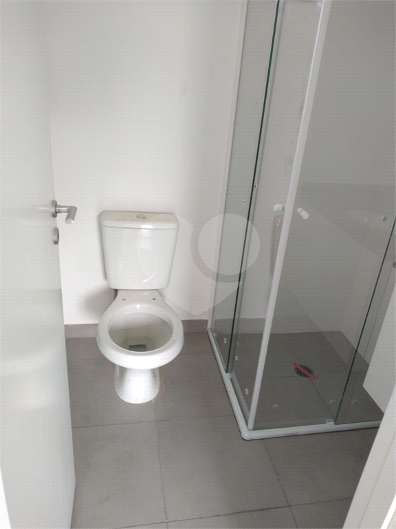 APARTAMENTO 2 DORMITÓRIOS (1 SUÍTE), TERRAÇO E 1 VAGA DE GARAGEM PARA LOCAÇÃO - VILA MADALENA