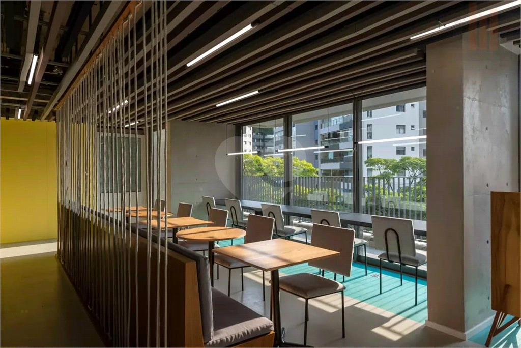 APARTAMENTO 2 DORMITÓRIOS (1 SUÍTE), TERRAÇO E 1 VAGA DE GARAGEM PARA LOCAÇÃO - VILA MADALENA