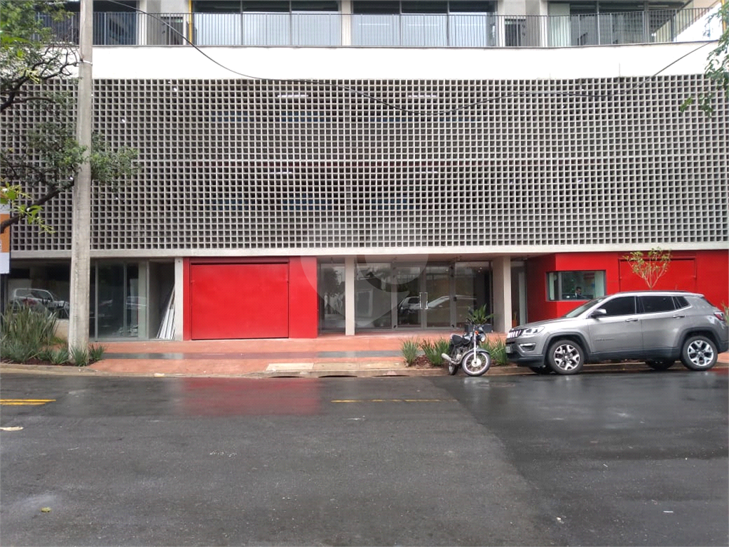APARTAMENTO 2 DORMITÓRIOS (1 SUÍTE), TERRAÇO E 1 VAGA DE GARAGEM PARA LOCAÇÃO - VILA MADALENA