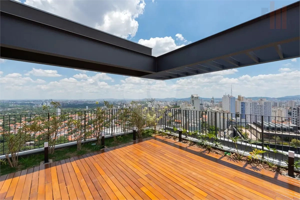 APARTAMENTO 2 DORMITÓRIOS (1 SUÍTE), TERRAÇO E 1 VAGA DE GARAGEM PARA LOCAÇÃO - VILA MADALENA