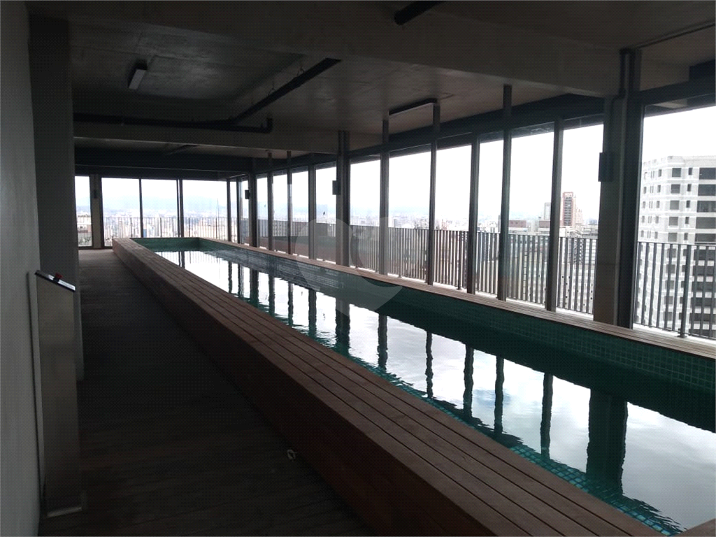 APARTAMENTO 2 DORMITÓRIOS (1 SUÍTE), TERRAÇO E 1 VAGA DE GARAGEM PARA LOCAÇÃO - VILA MADALENA