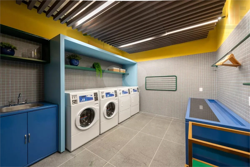 APARTAMENTO 2 DORMITÓRIOS (1 SUÍTE), TERRAÇO E 1 VAGA DE GARAGEM PARA LOCAÇÃO - VILA MADALENA