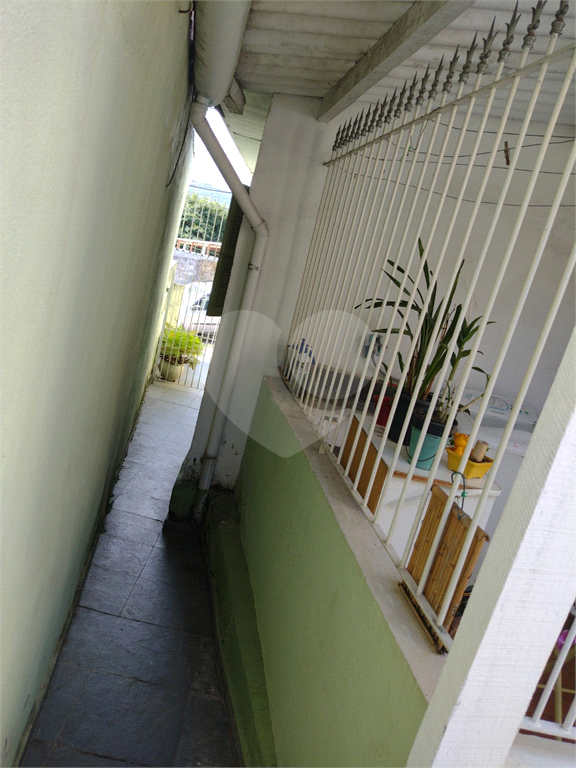 Casa térrea 2 quartos 1 vaga - Jardim São João. 