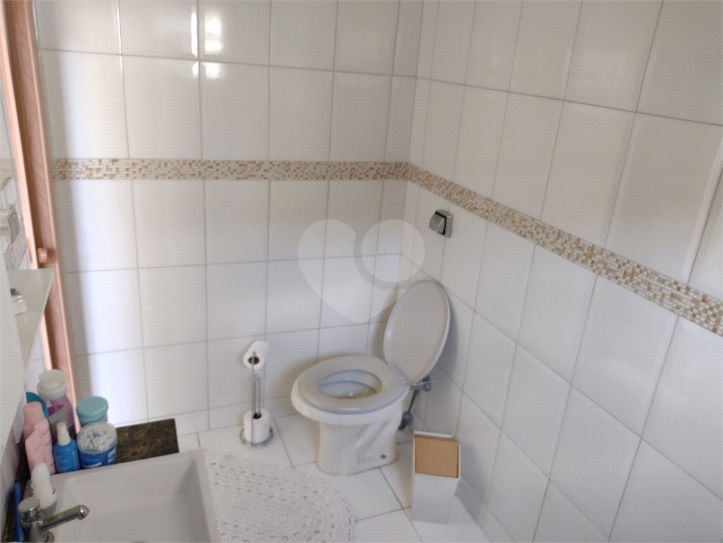 Casa térrea 2 quartos 1 vaga - Jardim São João. 