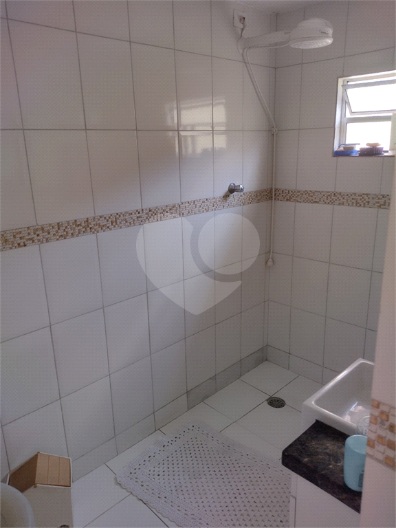 Casa térrea 2 quartos 1 vaga - Jardim São João. 