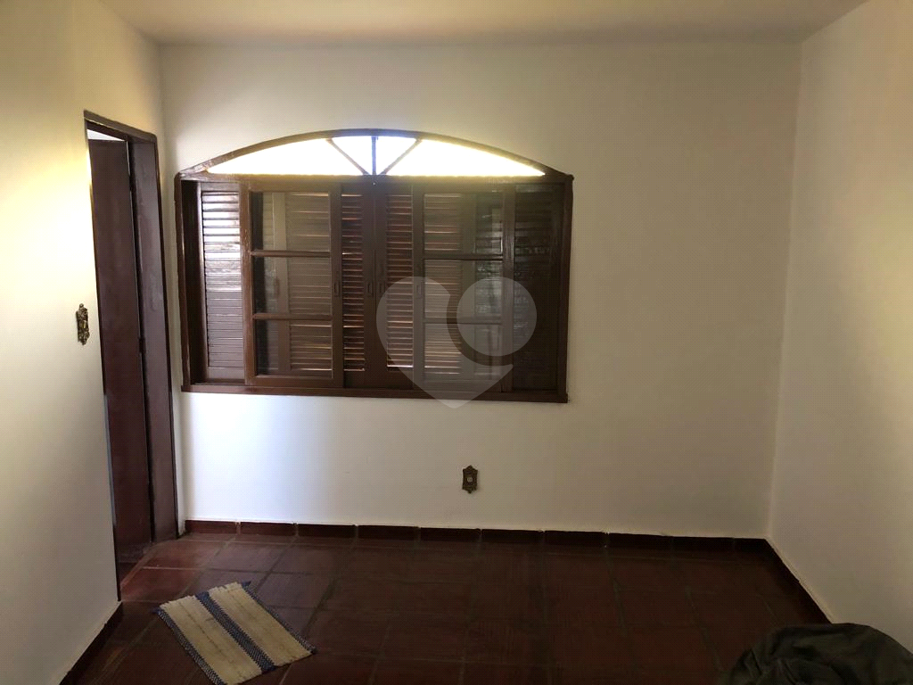 Sobrado à venda com 3 quartos, 269m² - Foto 9