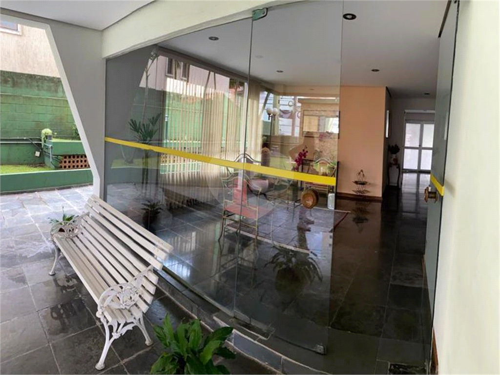 APARTAMENTO em VILA PRUDENTE