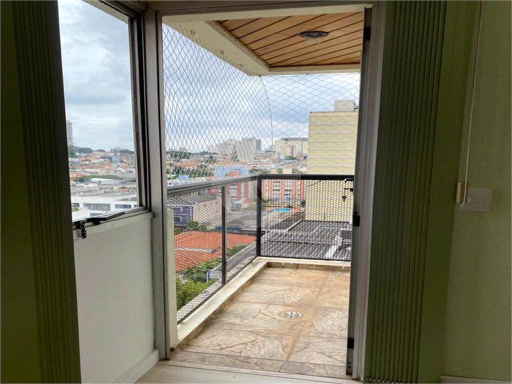 APARTAMENTO em VILA PRUDENTE