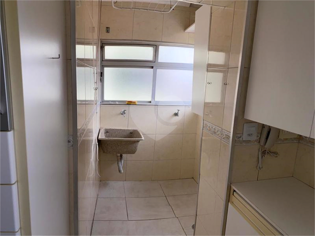 APARTAMENTO em VILA PRUDENTE