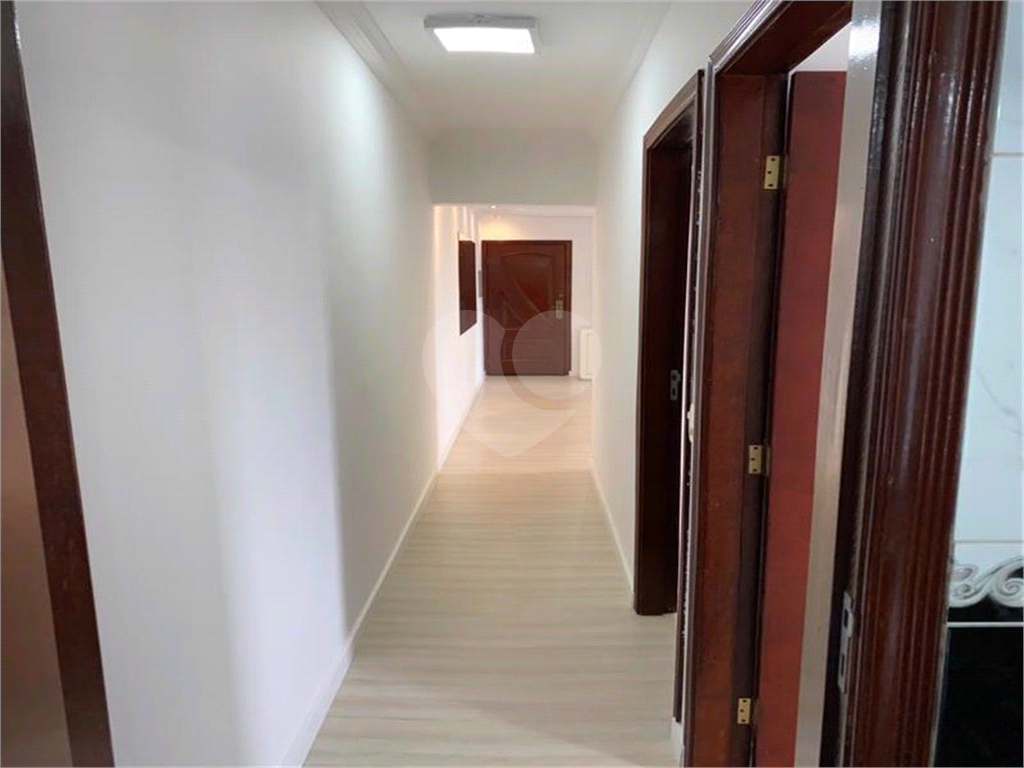 APARTAMENTO em VILA PRUDENTE