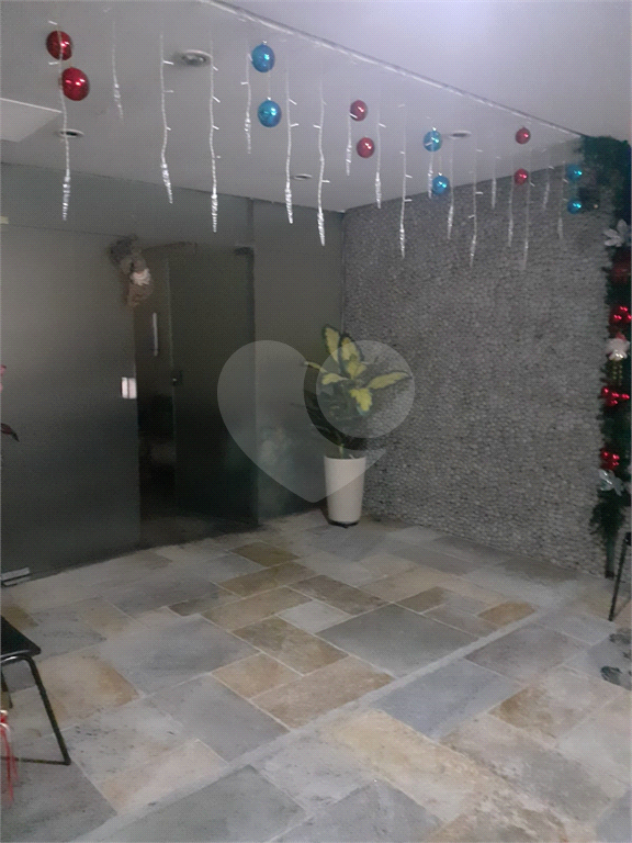 APARTAMENTO em BARRA FUNDA