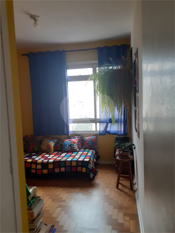 APARTAMENTO em BARRA FUNDA