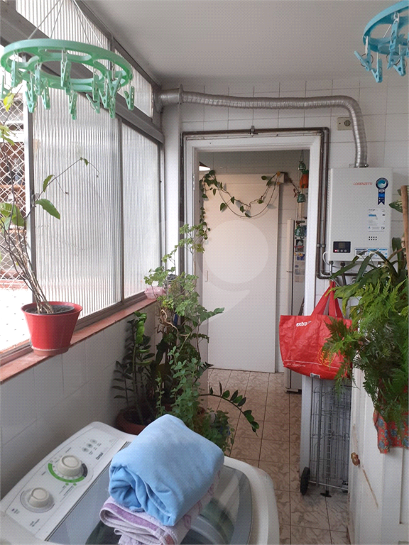 APARTAMENTO em BARRA FUNDA