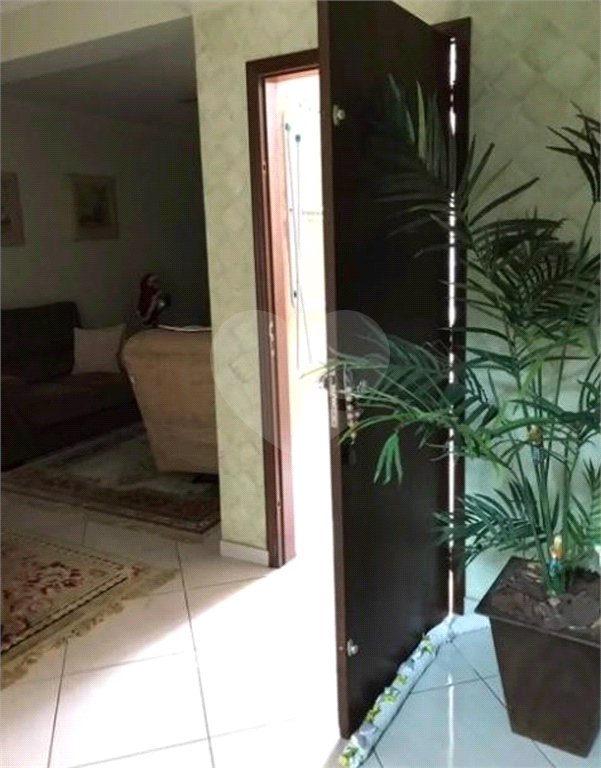 Sobrado à venda e aluguel com 3 quartos, 286m² - Foto 11