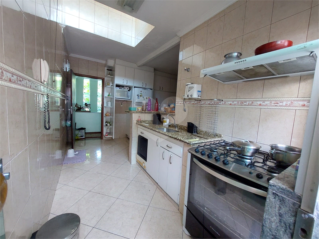 Sobrado à venda e aluguel com 3 quartos, 286m² - Foto 39