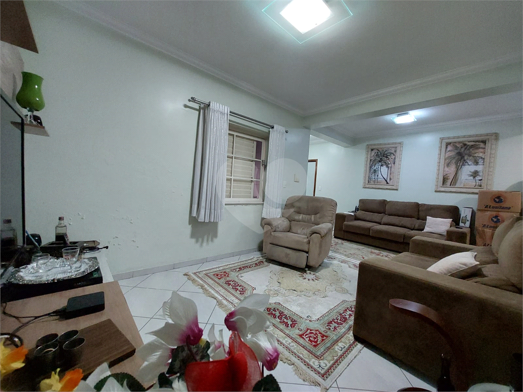 Sobrado à venda e aluguel com 3 quartos, 286m² - Foto 35
