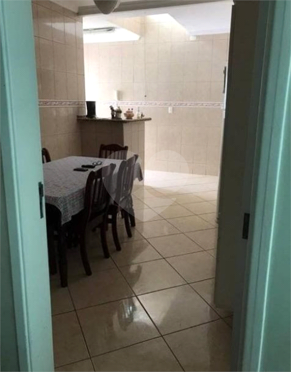 Sobrado à venda e aluguel com 3 quartos, 286m² - Foto 15