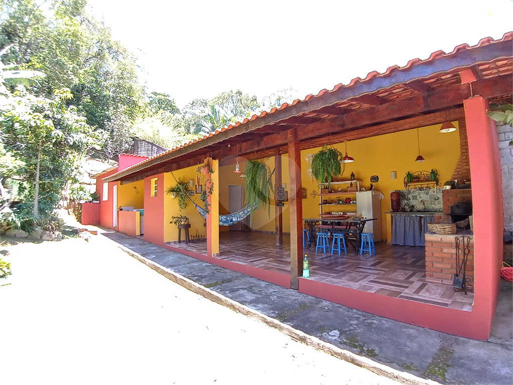 Casa de Condomínio à venda com 3 quartos, 267m² - Foto 28