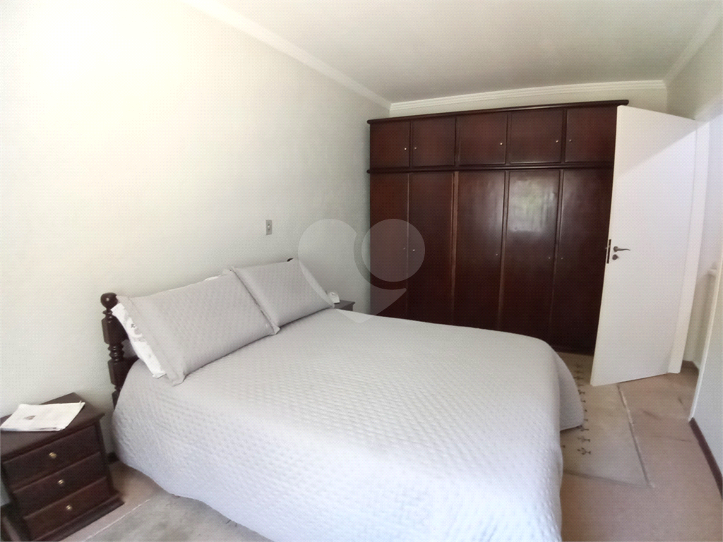 Casa de Condomínio à venda com 3 quartos, 267m² - Foto 17