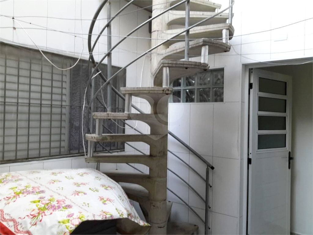 RARIDADE  Sobrado com 4 quartos na Vila Maria Baixa