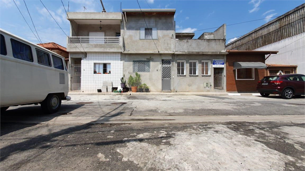 RARIDADE  Sobrado com 4 quartos na Vila Maria Baixa