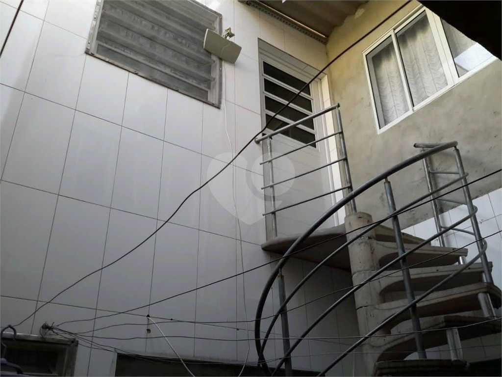 RARIDADE  Sobrado com 4 quartos na Vila Maria Baixa