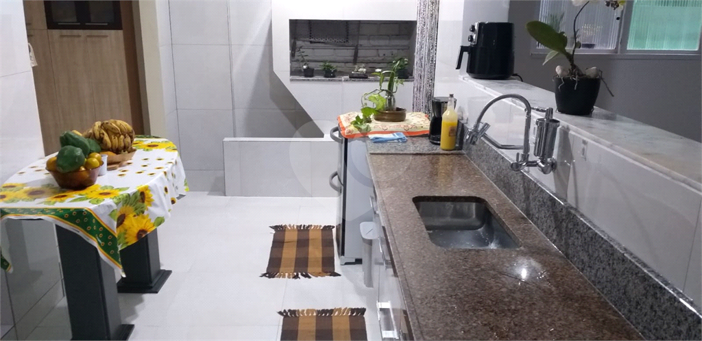 SOBRADO em JARDIM ÂNGELA
