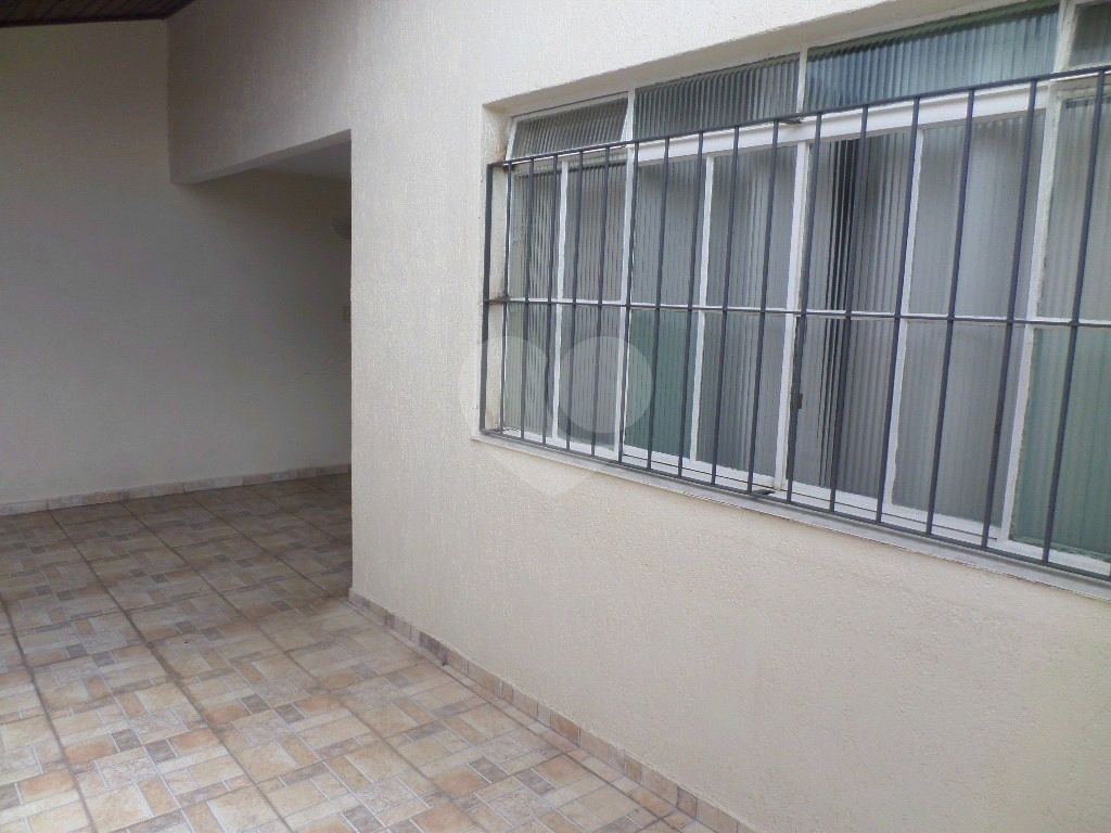 Casa para alugar com 3 quartos, 100m² - Foto 15