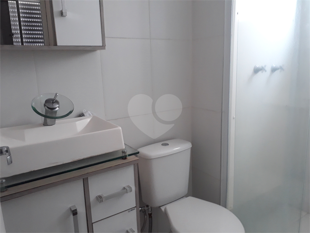 Ótimo apartamento Na rua Newton Prado no Bom Retiro